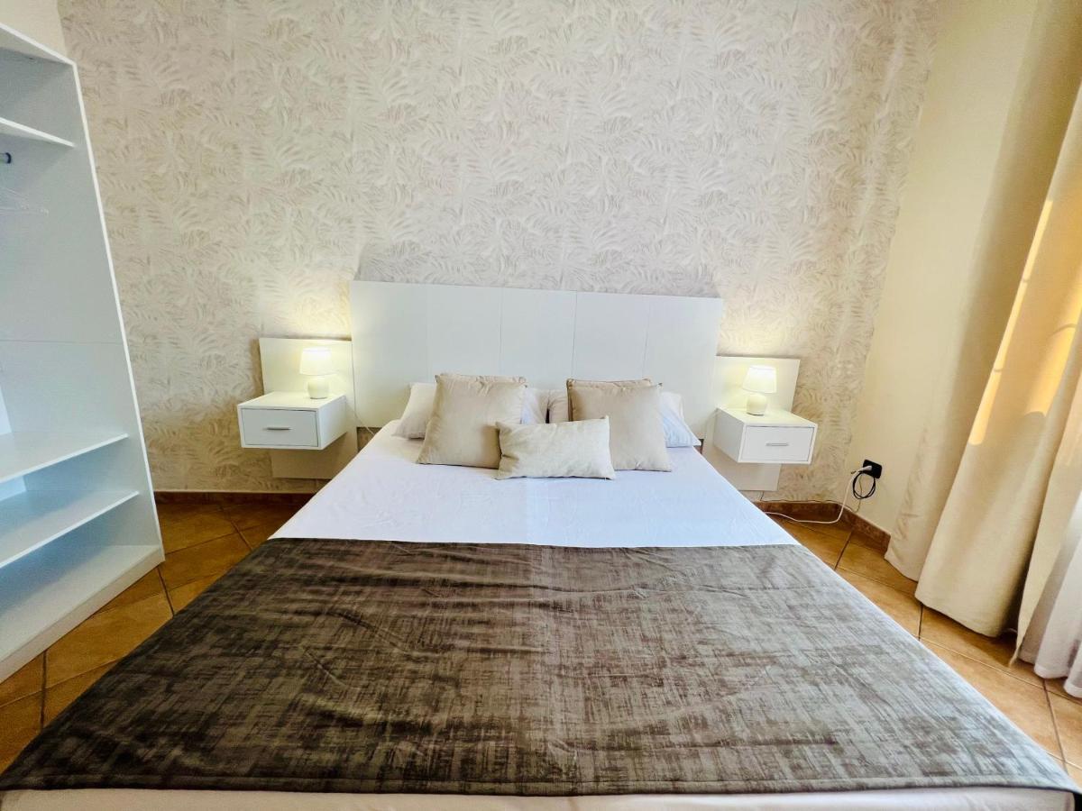 Casa Aieddu Hotell Terrasini Eksteriør bilde